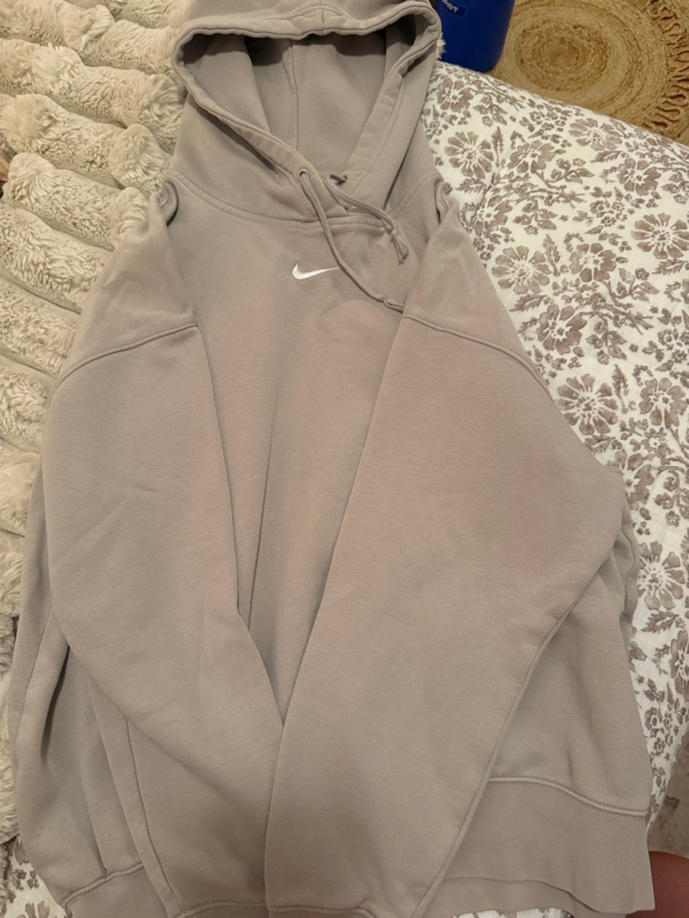 Nike women’s sportswear